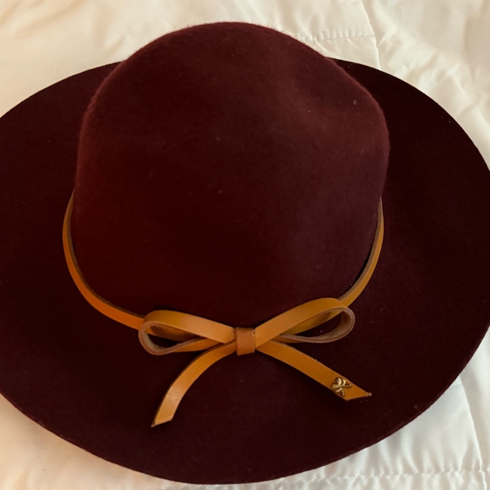Victoria secret wide brim hat Burgundy One size